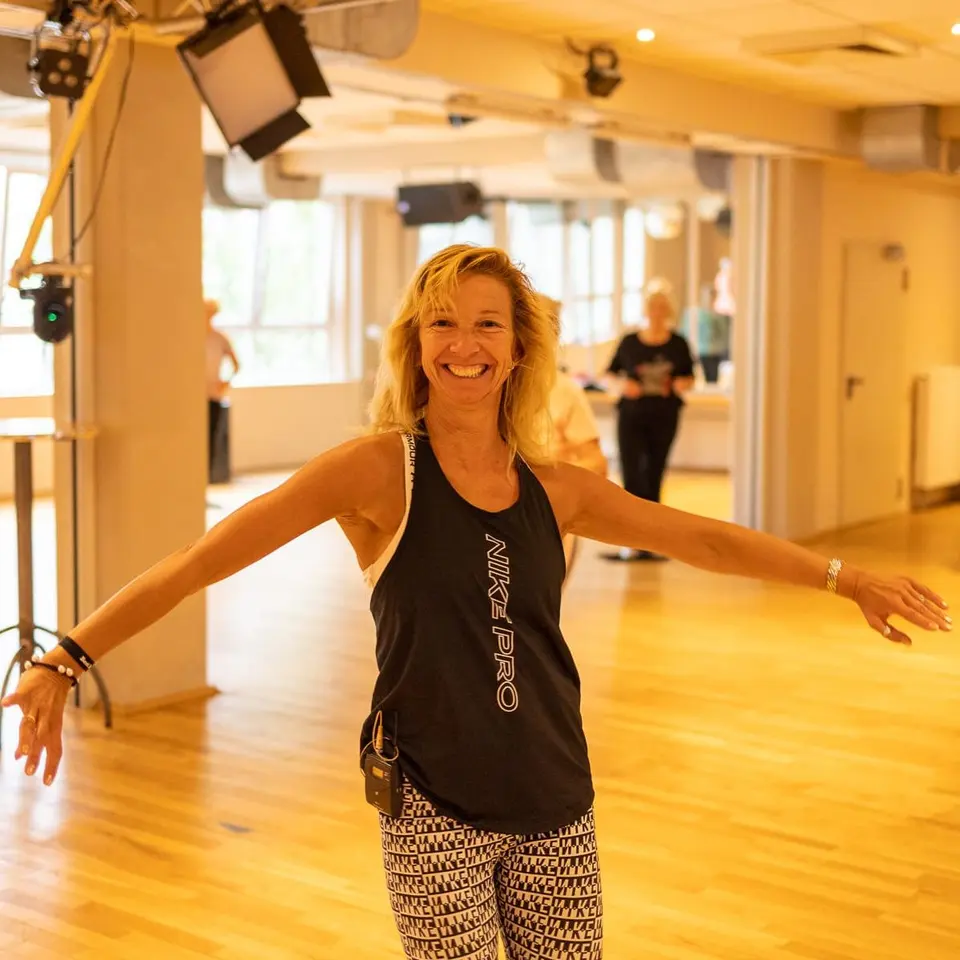 Entdecke Elonga®, die tänzerische Yoga-Alternative