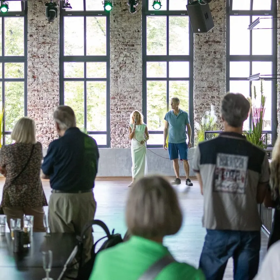Begrüßung der Tanzkurse im Capitol Tanzhaus