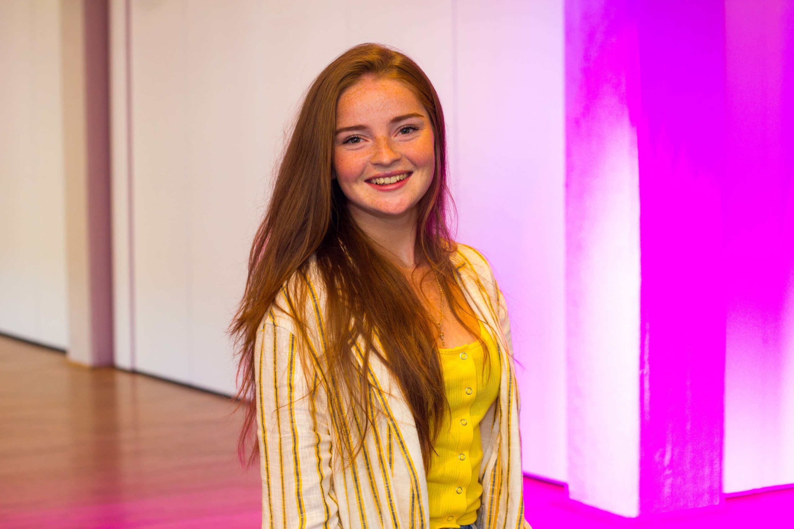 Tanzt seit 18 Jahren bei uns in der Tanzschule. Aktuell unterrichtet Angi HipHop für Jugendliche. Tanzen ist ihre Leidenschaft. Angelika findest Du in den Hiphopkursen.