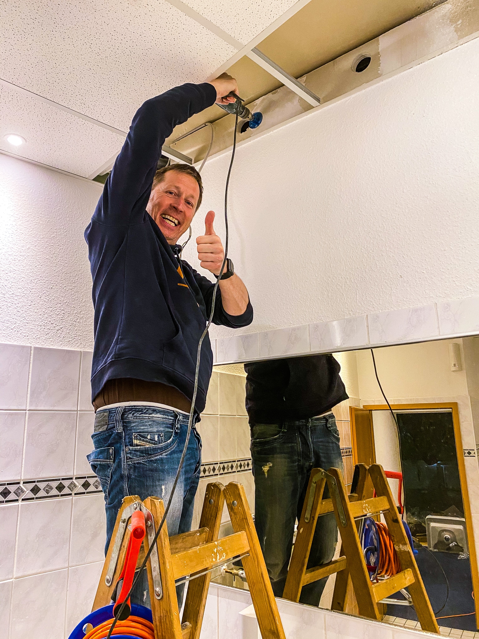 Umbau Toilette Teil 2. Hygienekonzept mit Dyson wash & dry